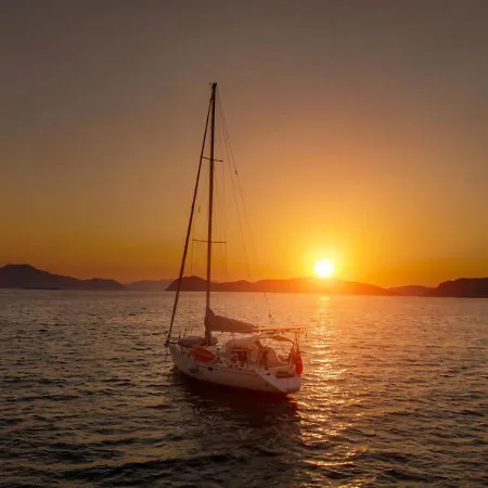 Only Blue Rhapsody 3 * Göcek